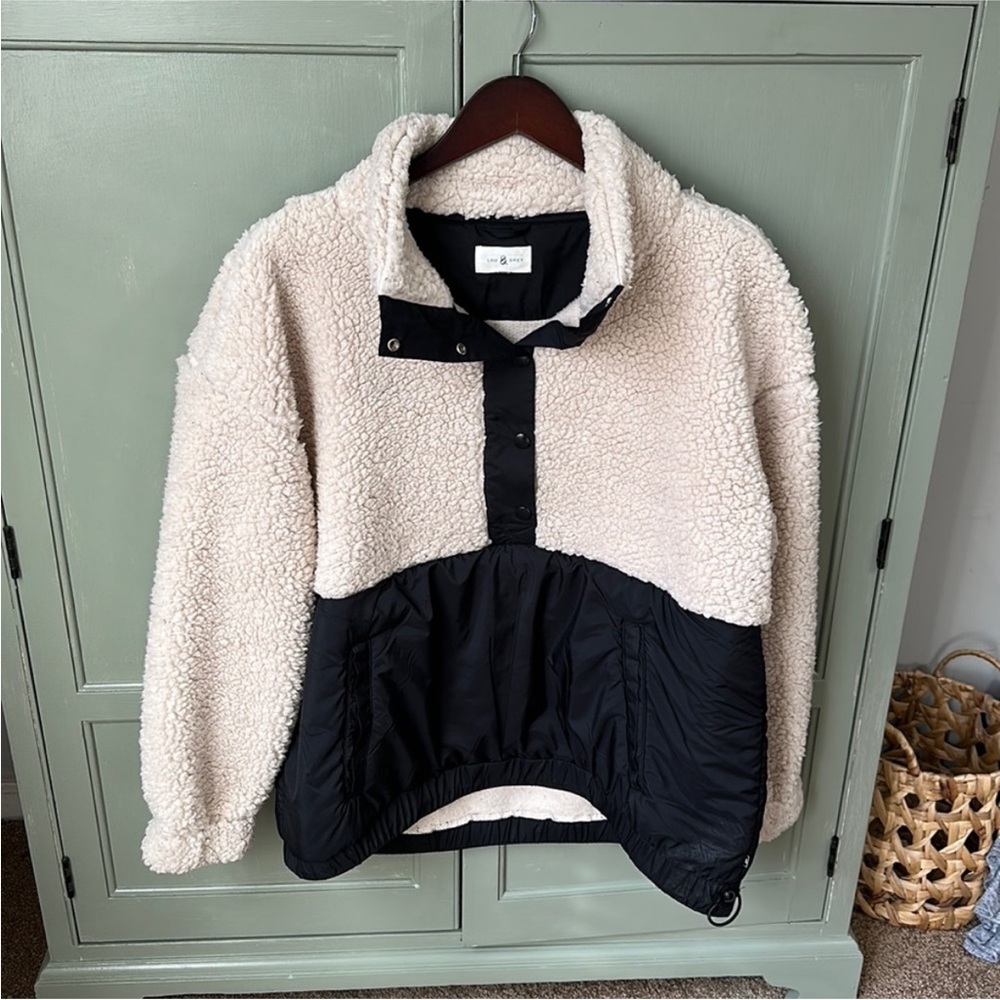 Sherpa Jacket/Sweatshirt - Lou & Grey